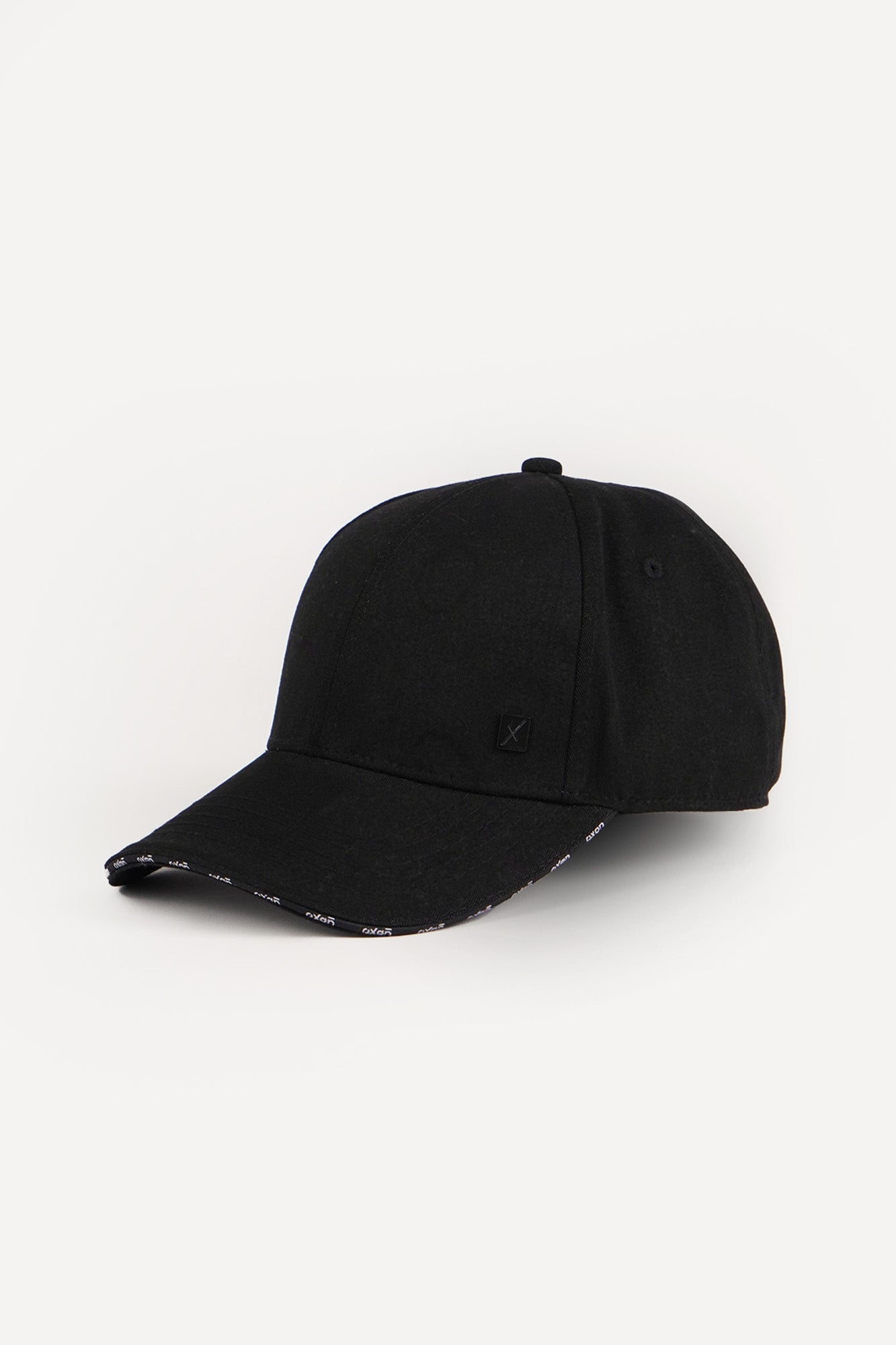 X Curved Cap