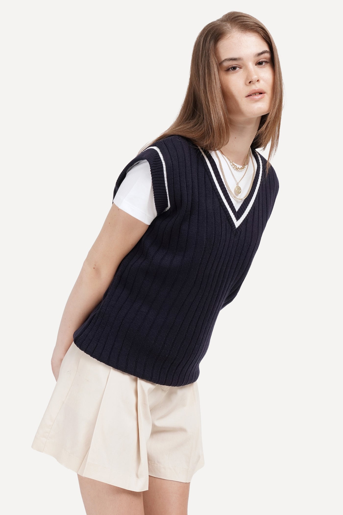 Contrast Collar Knitted Vest (NCT 4)